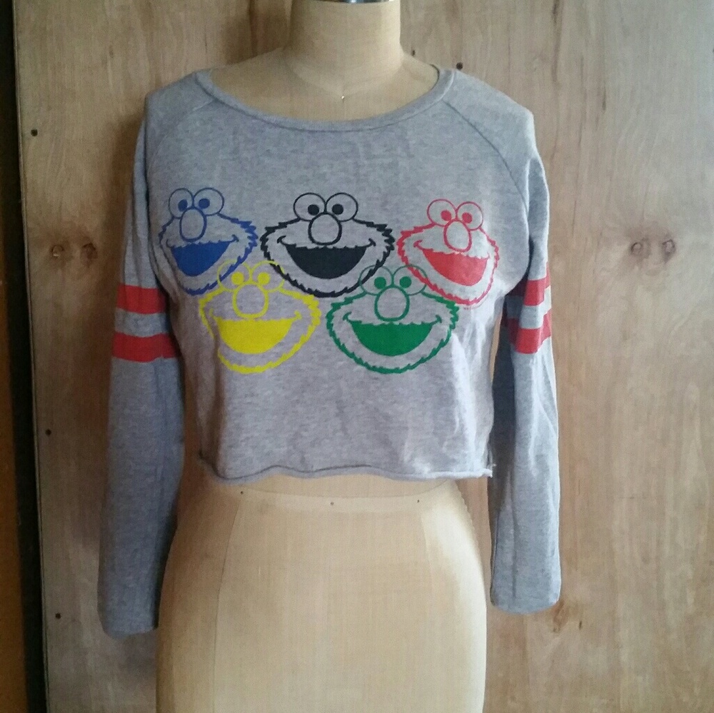 Forever 21 Elmo long sleeve crop top